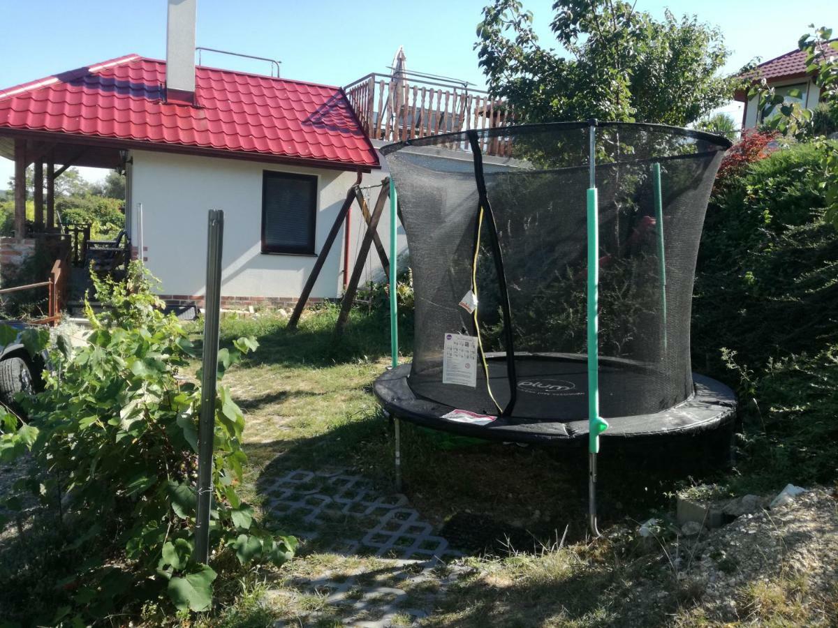 Penzion Nad Jezerem Pavlov Exterior photo